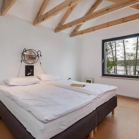 By Wise Ka With Sauna, Cleaning Included 度假居 Wisełka